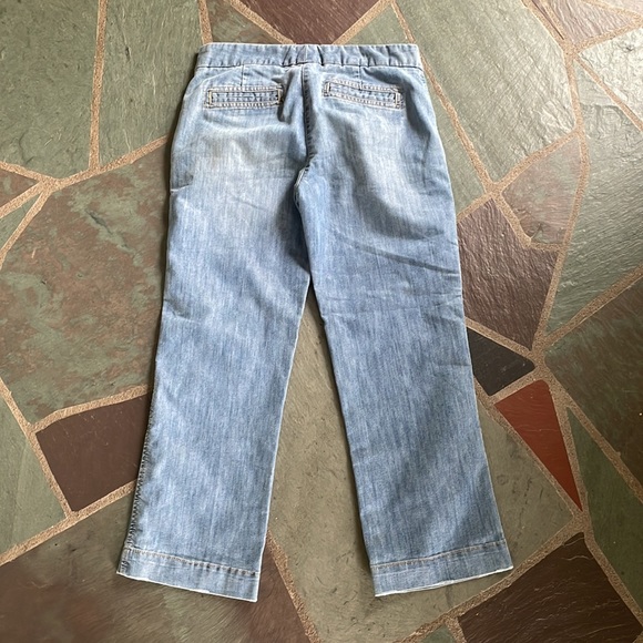 Express Capri Pants - Picture 4 of 4